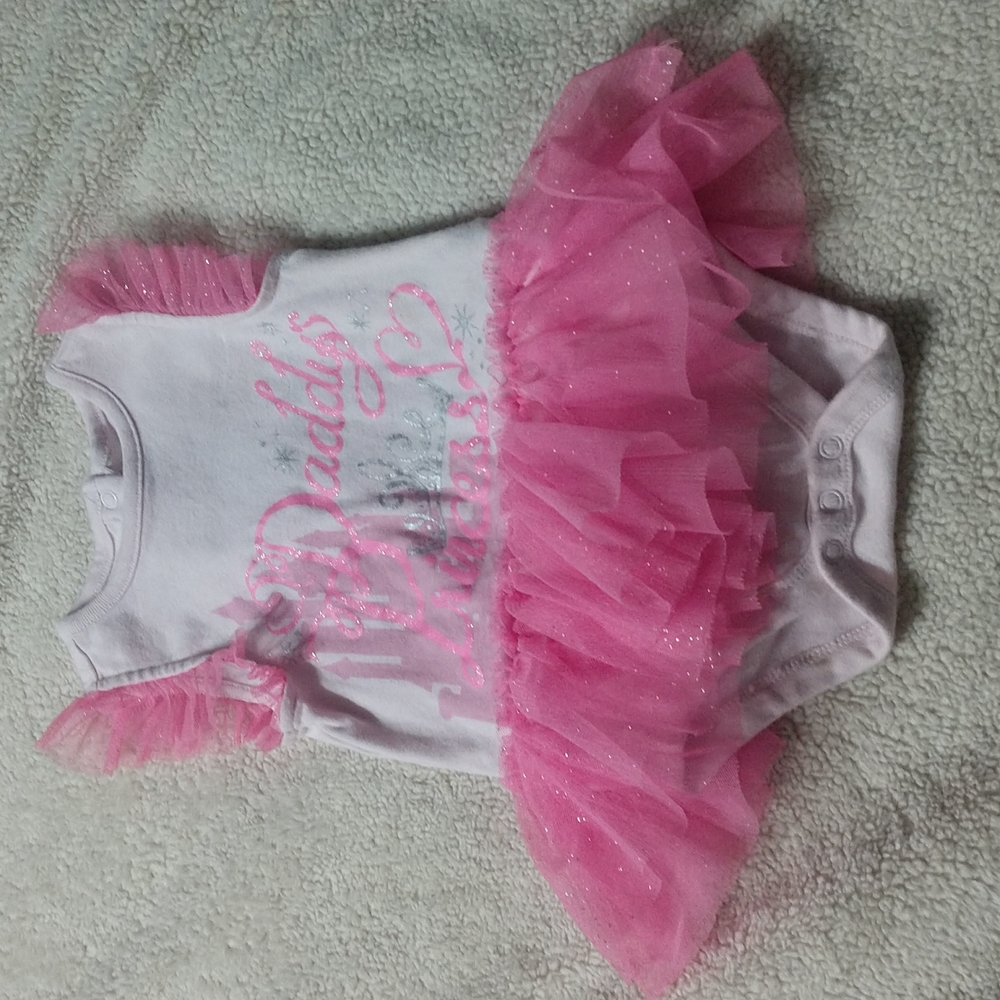 2/$15 Disney Baby Daddy's Princess Onesie with built in Tutu Size 12-18 Months